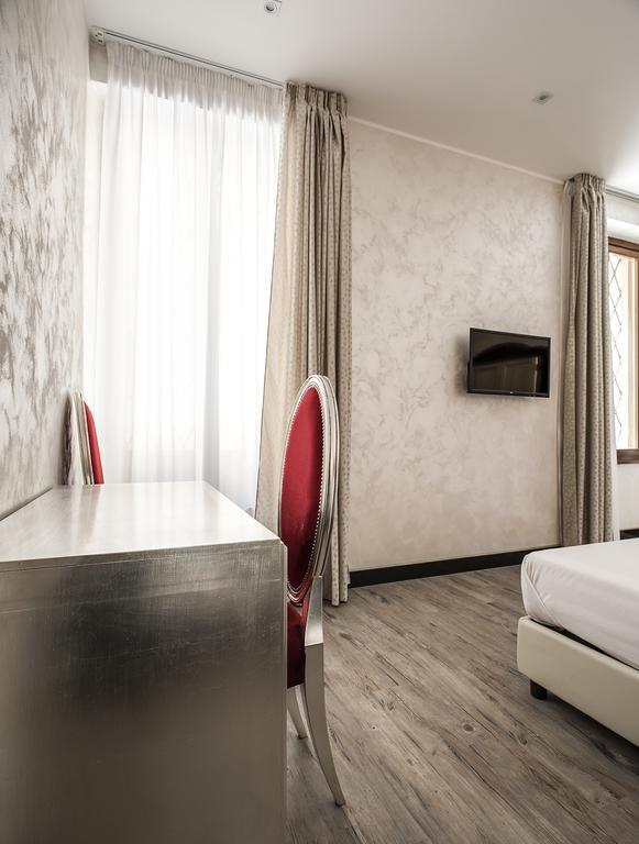 Arena Easy Suites Guesthouse Верона Экстерьер фото